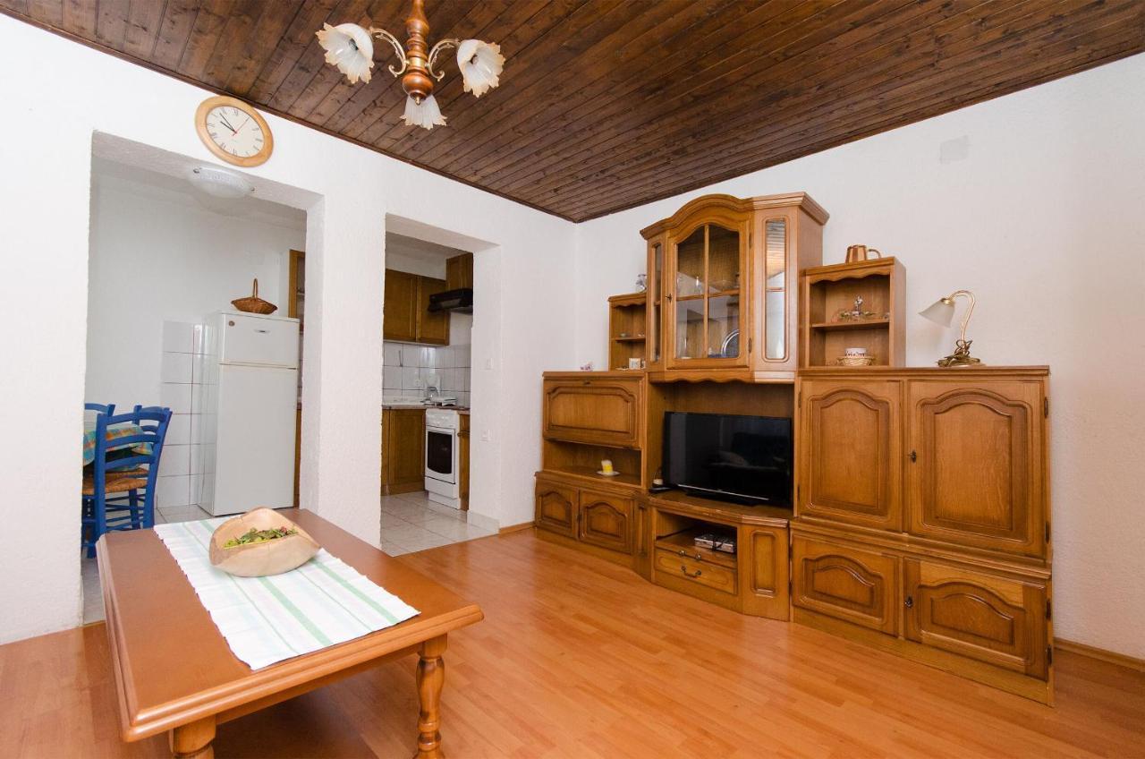 Apartments Marija Ivana Сень Экстерьер фото